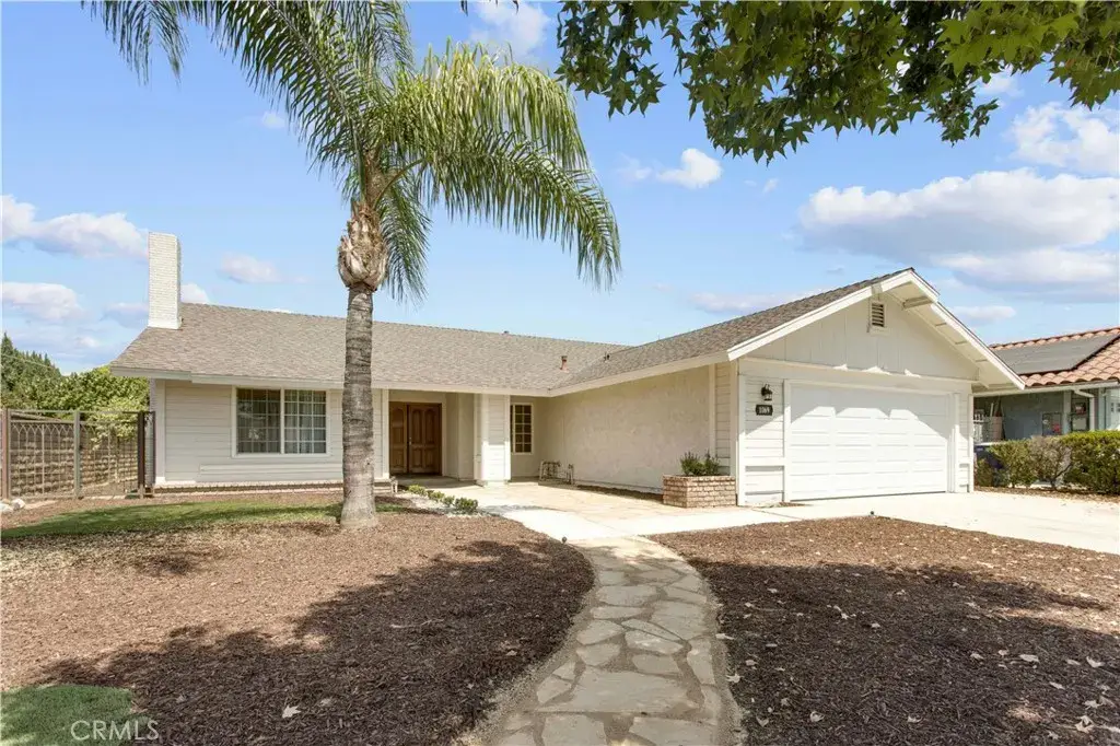 1069 Salem Lane in Pomona, sold by Wise Choices Realty.