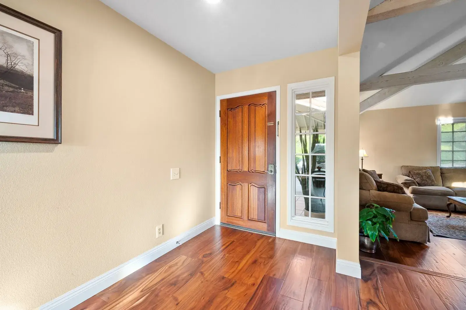 28221 Tinajo in Mission Viejo, sold by Wise Choices Realty.