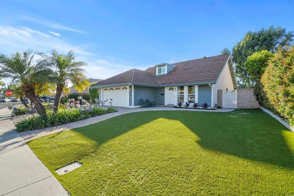 25315 Costeau Street in Laguna Hills, sold by Wise Choices Realty.