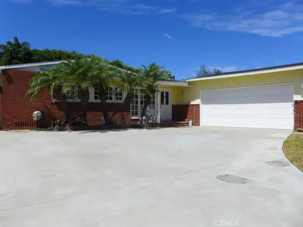 12651 Edieth Drive in Garden Grove, sold by Wise Choices Realty.