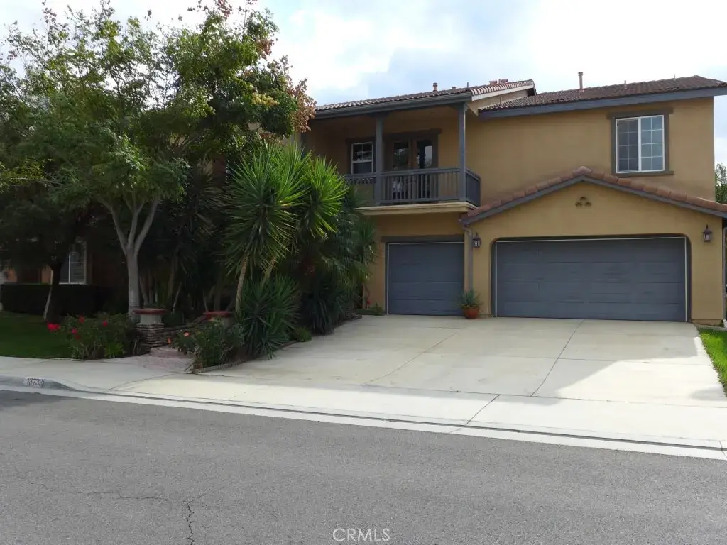 13733 Hunters Run Court in Eastvale, sold by Wise Choices Realty.