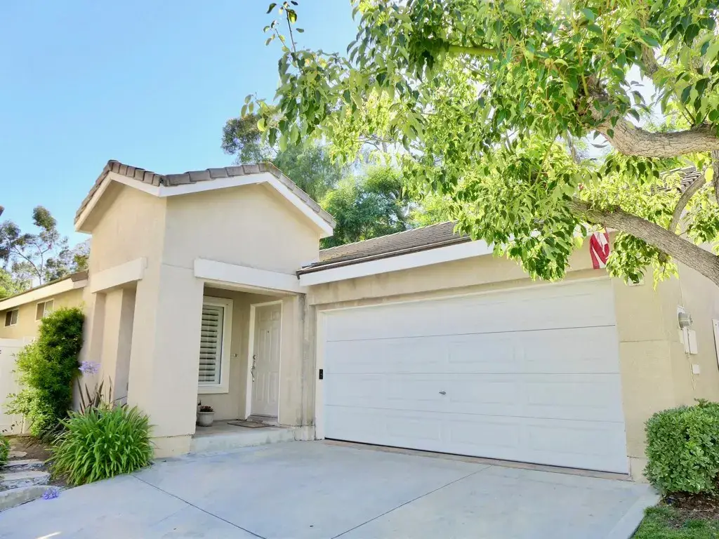 2 Mondrian in Aliso Viejo, sold by Wise Choices Realty.