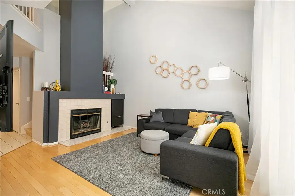21 Rosewood 84 in Aliso Viejo, sold by Wise Choices Realty.