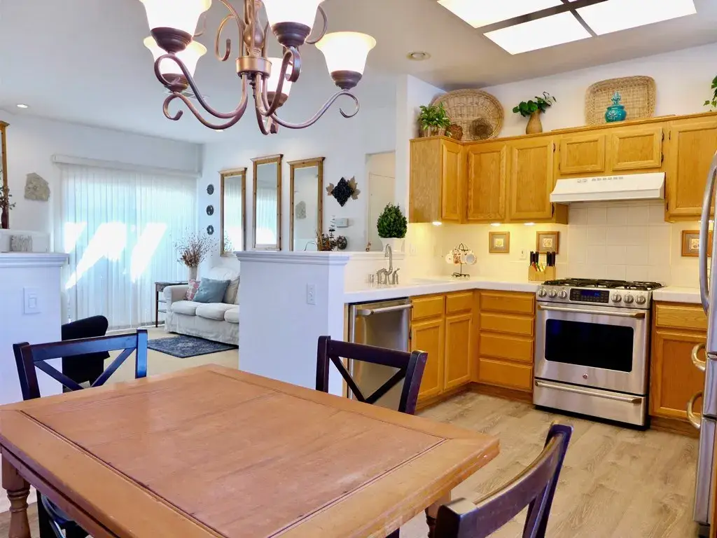 99 Carlsbad Lane in Aliso Viejo, sold by Wise Choices Realty.