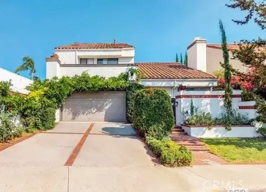24712 Mendocino Court in Laguna Hills, sold by Wise Choices Realty.