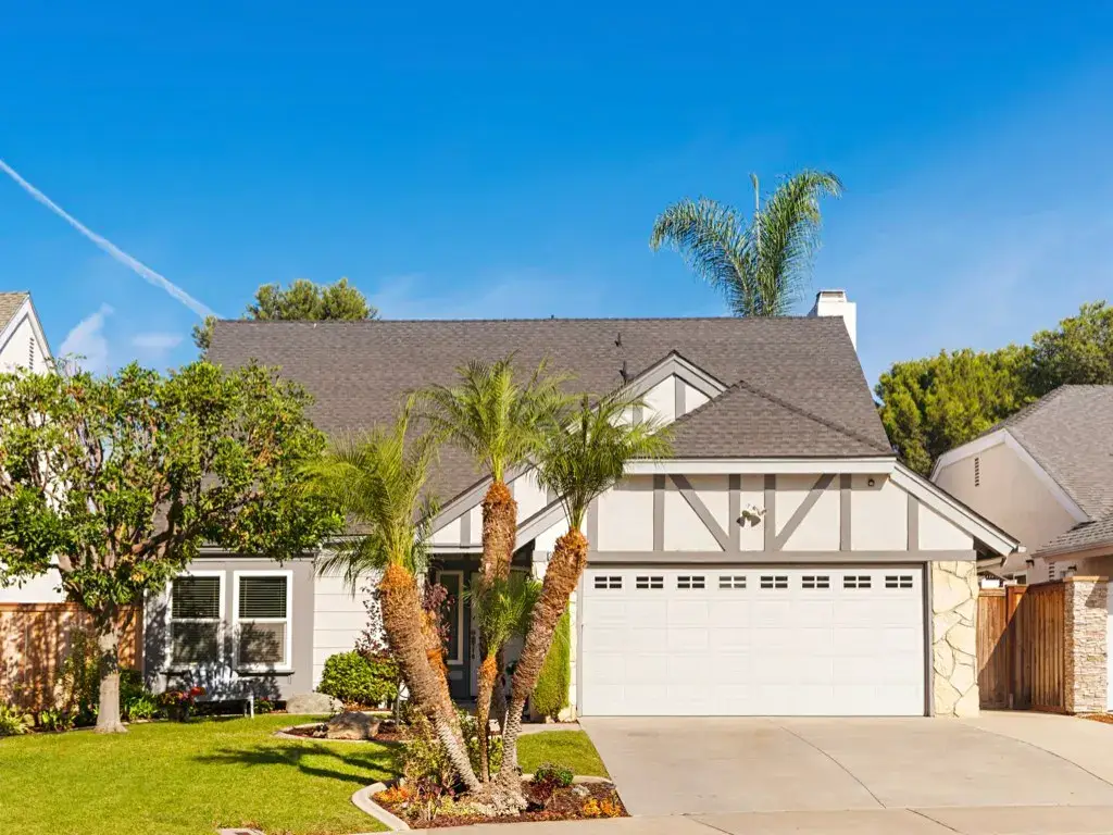 25051 Katie Avenue in Laguna Hills, sold by Wise Choices Realty.