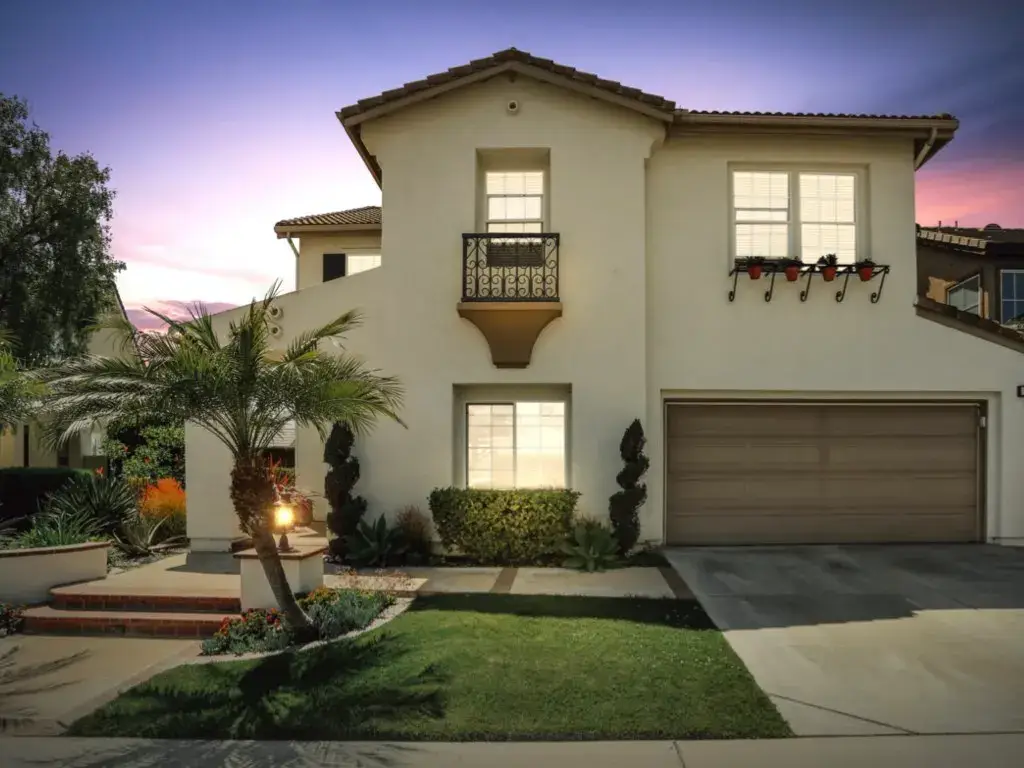 27 Southern Hills Drive in Aliso Viejo, sold by Wise Choices Realty.