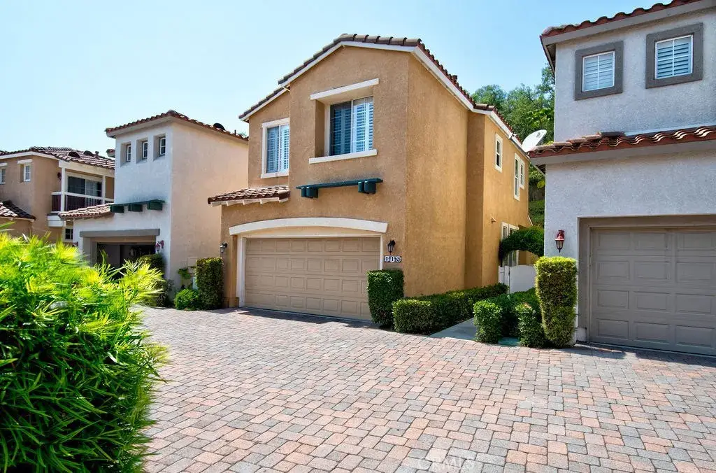 116 Las Flores in Aliso Viejo, sold by Wise Choices Realty.