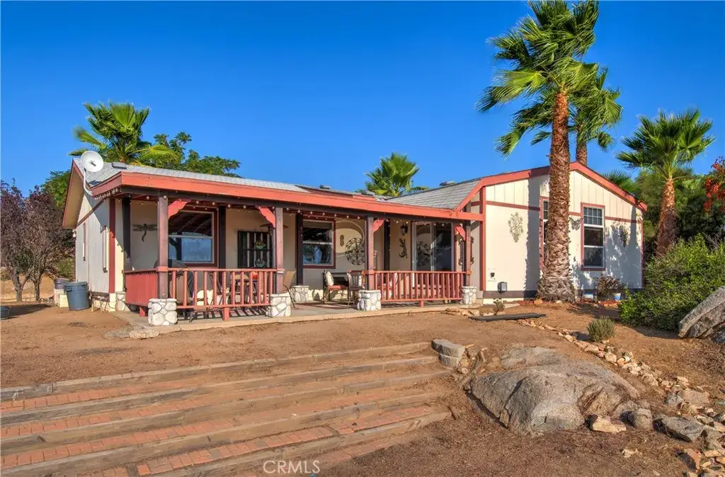32520 Ashford Lane in Winchester, sold by Wise Choices Realty.