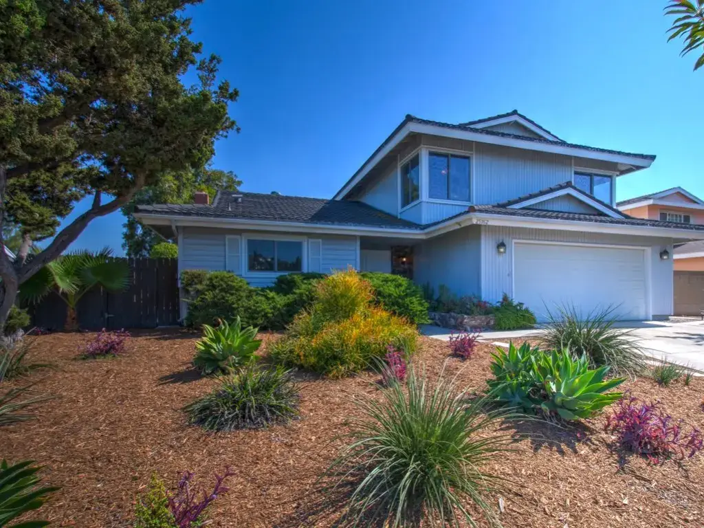 25162 Las Bolsas in Laguna Hills, sold by Wise Choices Realty.
